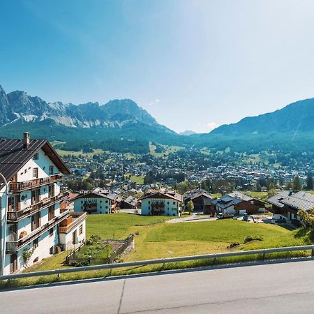Chalet Socrepes - Dolomiti Skyline 코르티나 담페조 외부 사진